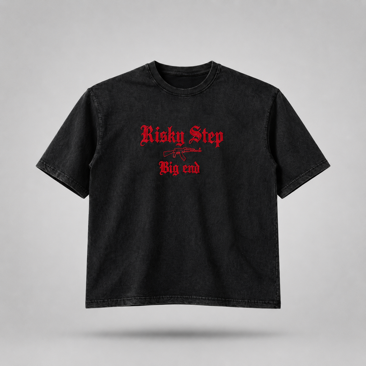 RISKY STEP HEVYWEIGHT TEE